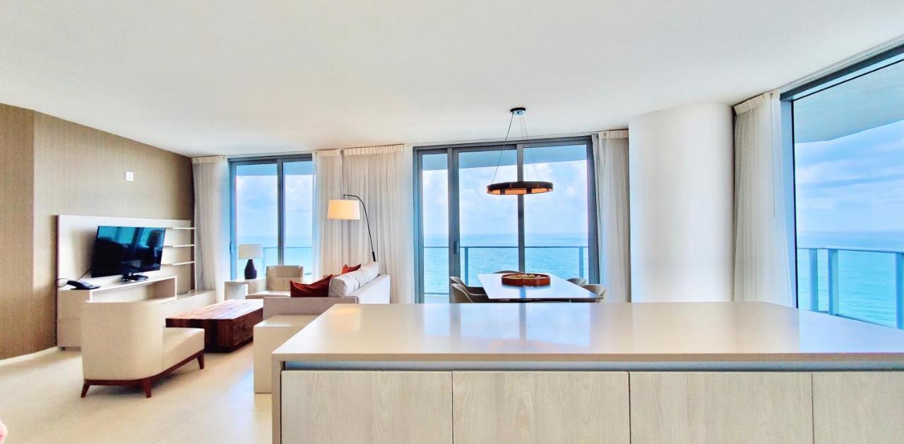 Million Dollar View At Hyde Resort And Residences Beverley Beach Exterior foto